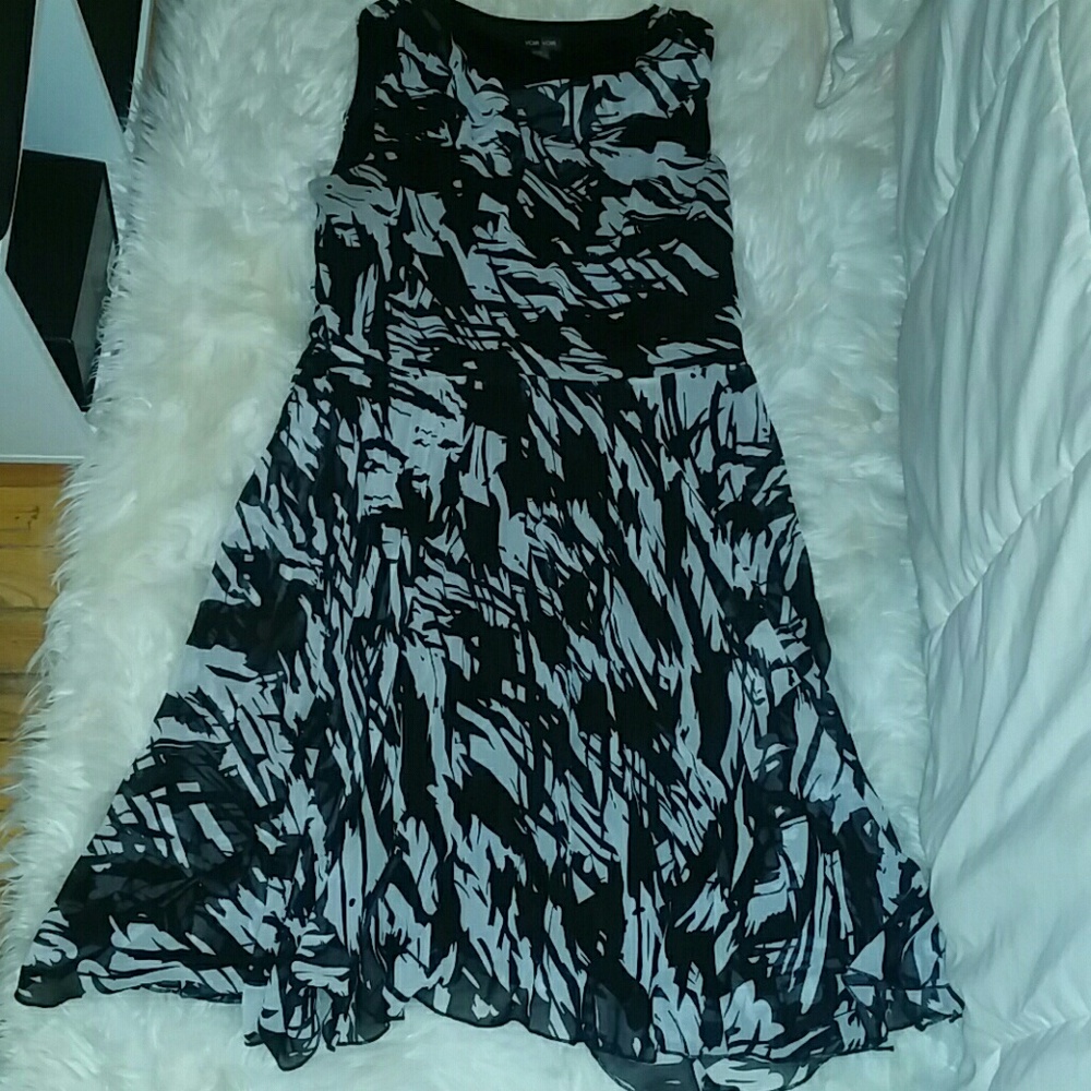 Voir Voir dress